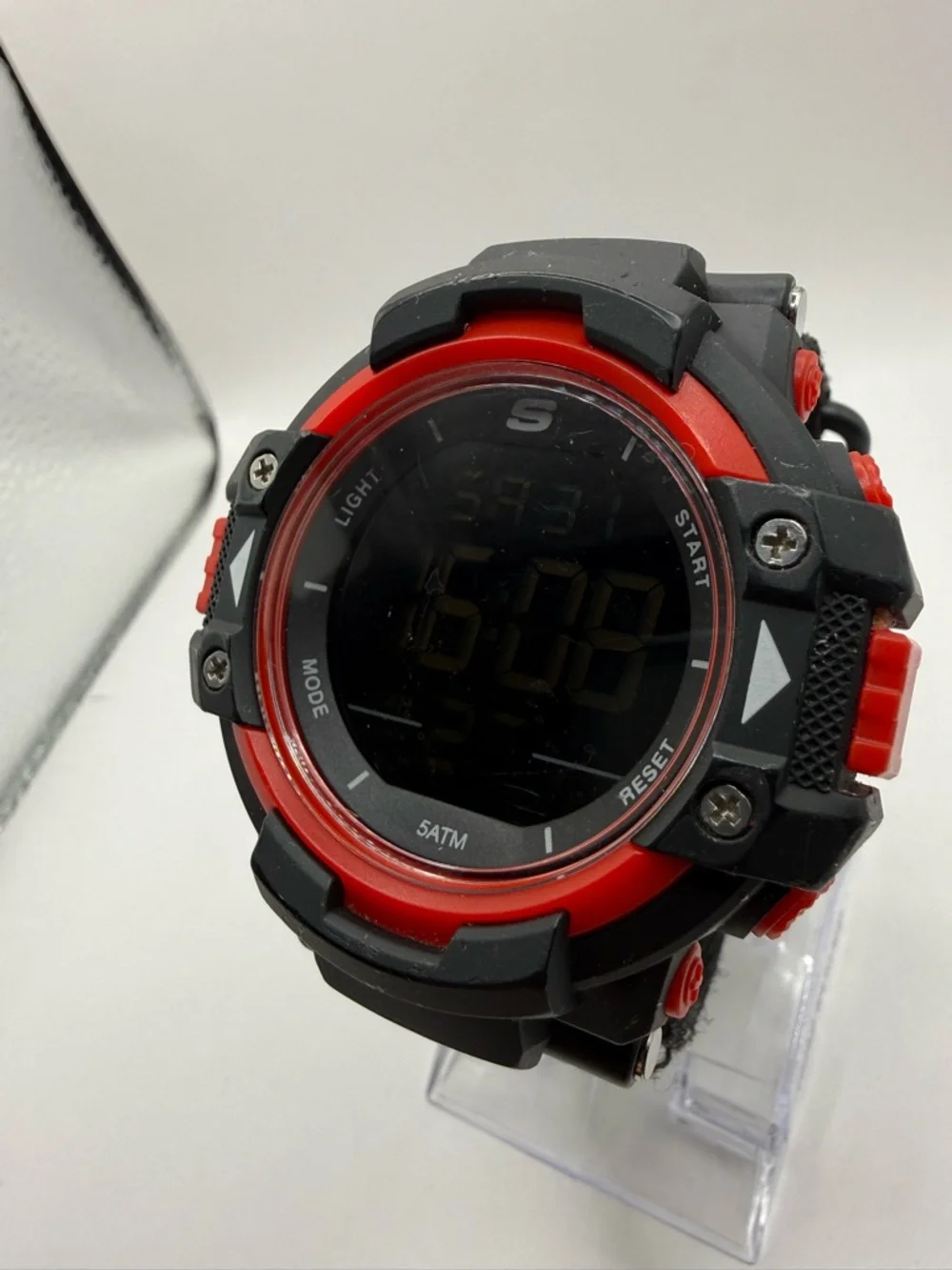 Skechers Men's Sr1038 Digital Display Black/Red Watch 53mm Case VelcroBand